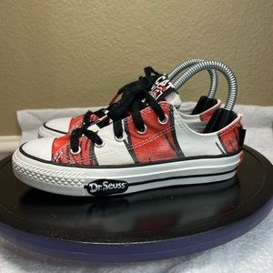 Converse Cat in the Hat Dr. Seuss Low Top Kids Shoes Size 13